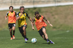 Relacionados e informações do treino do Galo (15/7)