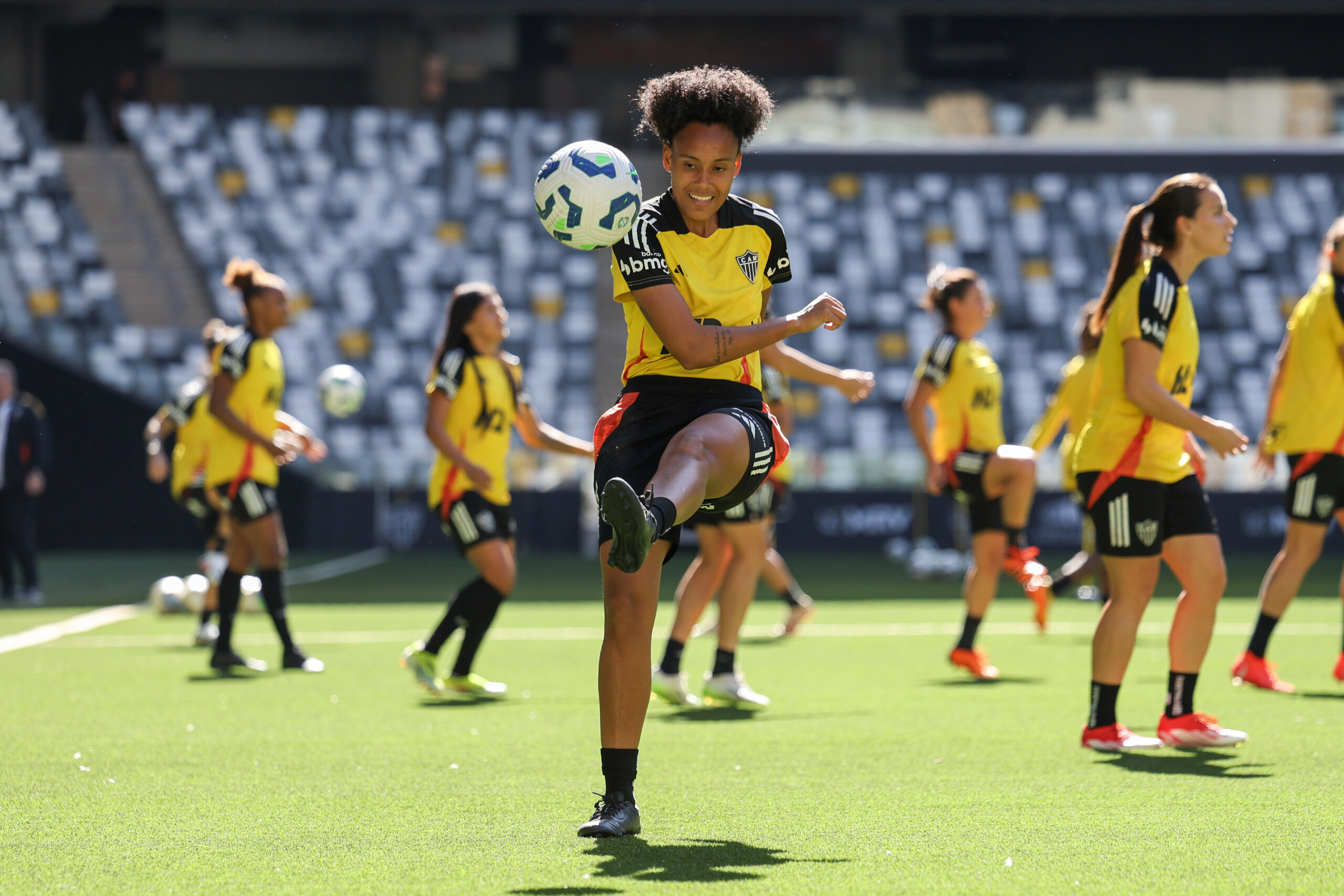 Treino das Vingadoras na Arena MRV 