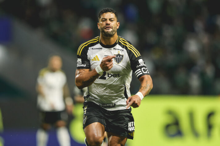 Atacante Hulk faz dois gols de falta em Palmeiras 3x2 Atlético no Brasileiro 2025 - Foto: Pedro Souza/Galo