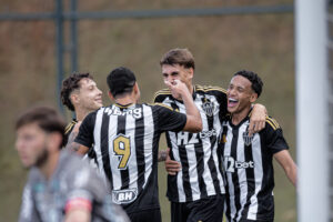 Galinho fará clássico pelo Estadual