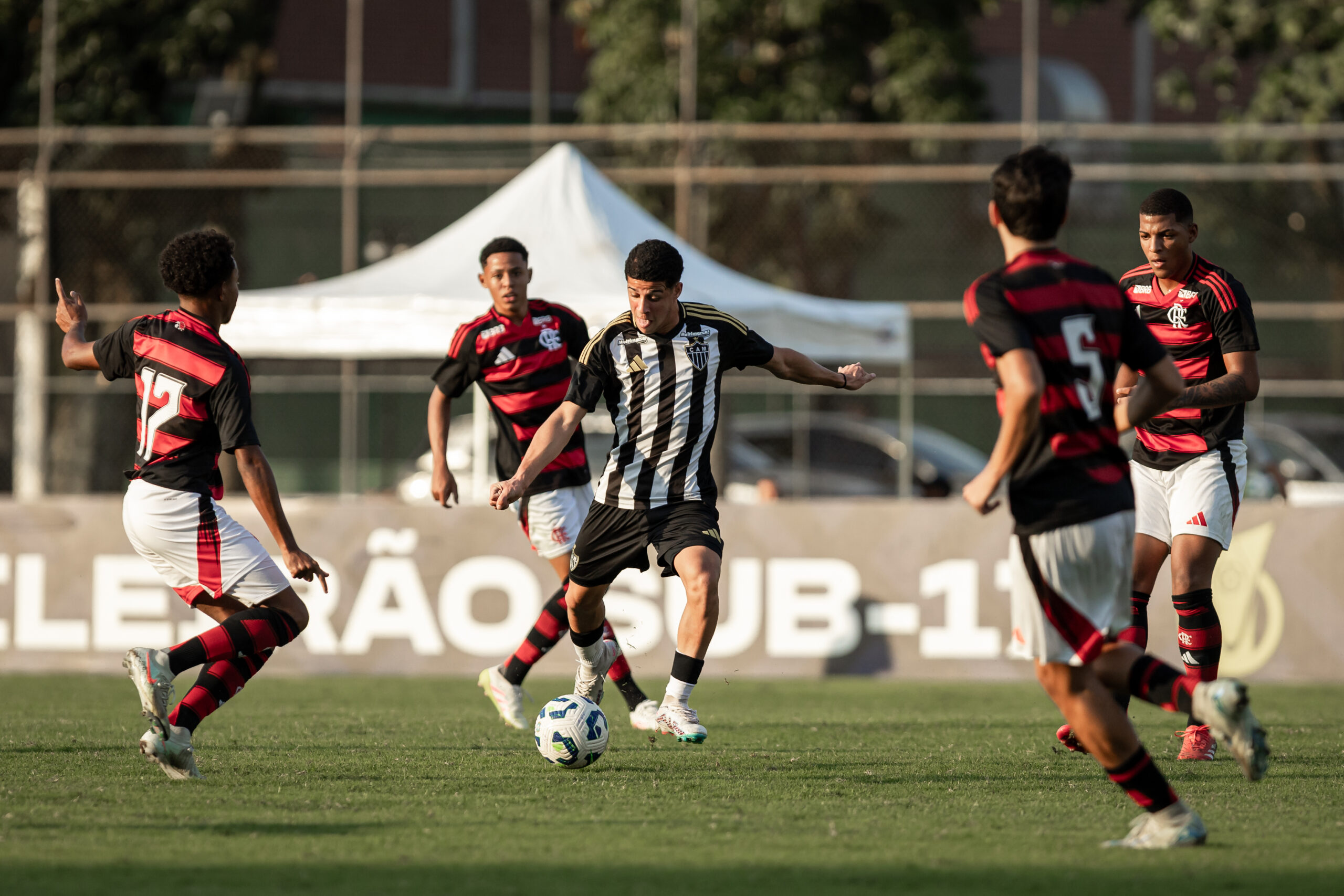 Galinho arranca empate fora de casa, contra o Flamengo. Foto: Vinicius Gentil