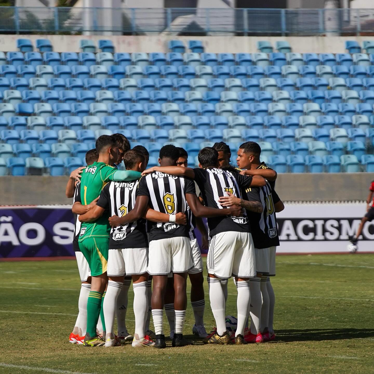 ime Sub-20 do Galo na partida contra o Atlético-GO – Foto: Fábio Pinel