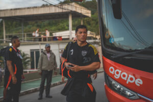 Alonso, Franco e Román convocados para a Data Fifa