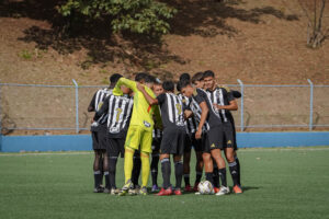 Galinho busca 1ª vitória no Octogonal Final