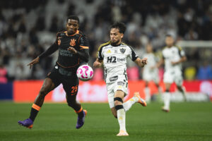 Galo é superado pelo Corinthians fora de casa