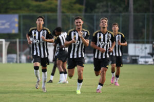 Galinho abre vantagem sobre Flamengo na Copa do Brasil