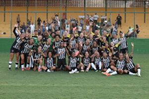 Vingadoras goleiam o América na semifinal do Mineiro!