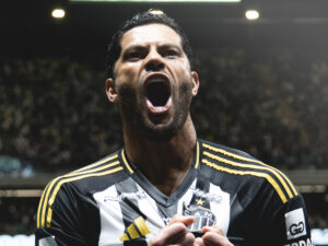 Galo x Fortaleza: faça parte das homenagens ao Hulk!