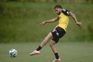 Relacionados e informação do treino do Galo (29/11)