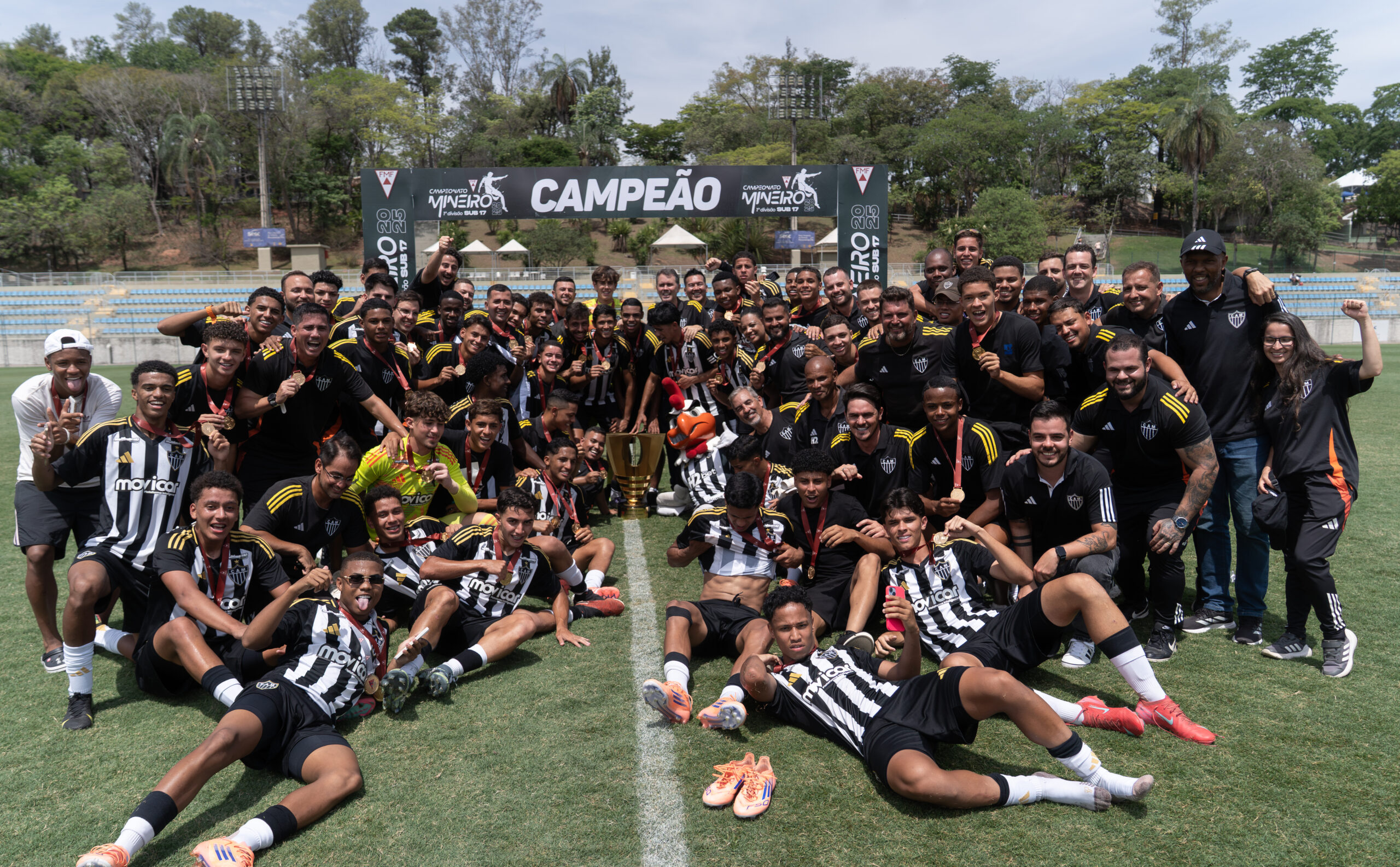 Sub-17 é campeão mineiro pela 25ª vez na história! Foto: Paulo Henriqe França / Atlético