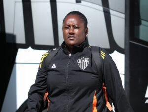 Fabi Guedes homenageada no prêmio Bola de Prata