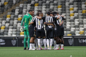 Galinho decide vaga para final da Copa do Brasil