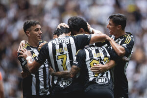Galo goleia o Vasco por 5 a 0 no Brasileirão!