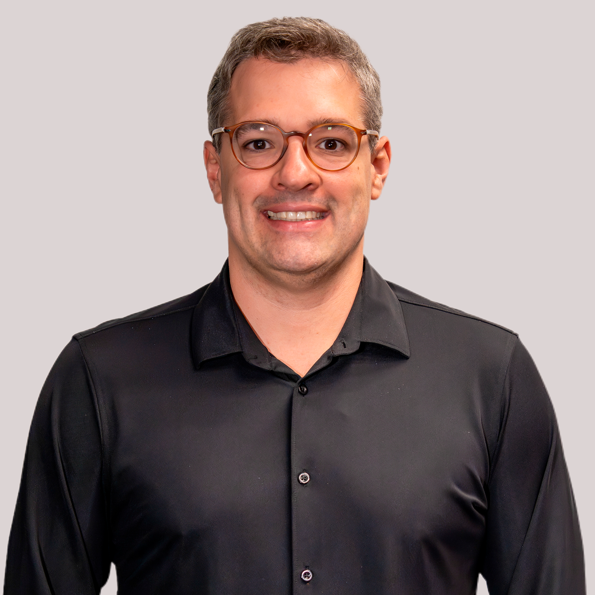 Foto do Diretor de Operações  Leonardo Barbosa