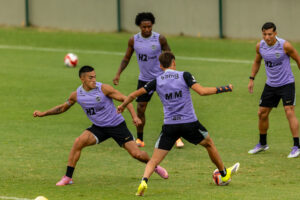 Informações do treino e relacionados do Galo (30/1)