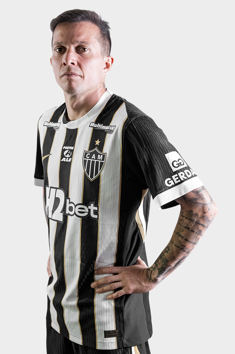 Foto meio-campista Bernard