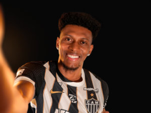 Cassierra é do Galo!