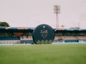 Atlético cresce no segundo tempo, mas é superado no Brasileirão