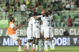 Galo vence e chega a 20ª final consecutiva
