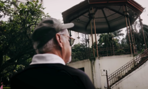 Enquanto a vida acontece, o Galo se faz presente…