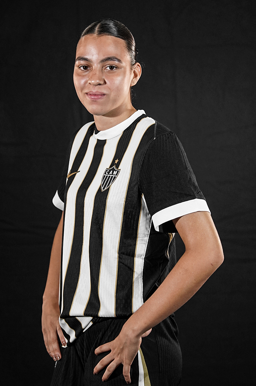 Foto atacante Hellen