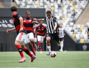 Galinho vence Flamengo em jogo de ida pela Copa do Brasil Sub-17