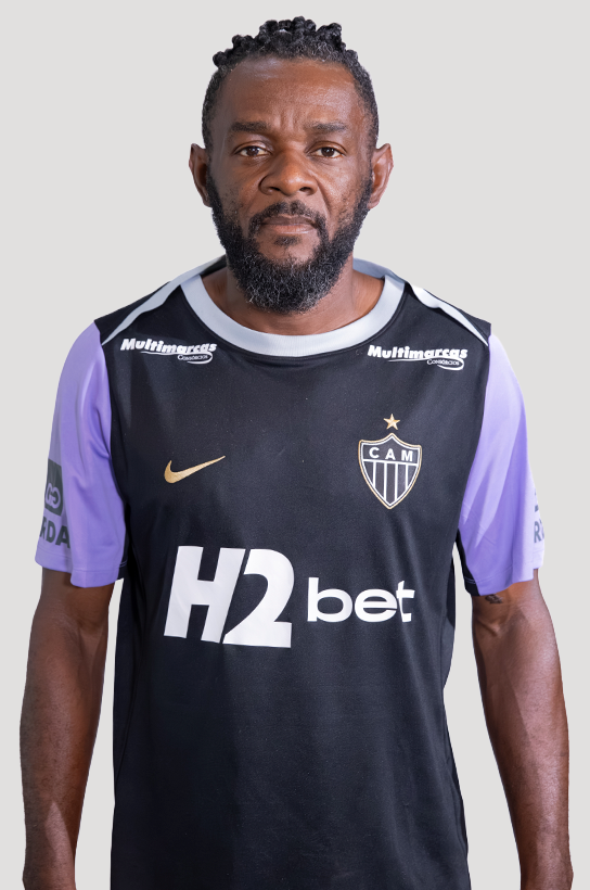 Foto do Auxiliar de campo Ronald Rogério