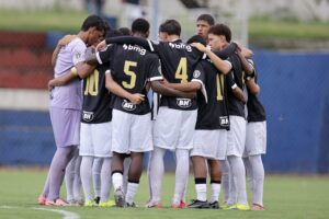 Sub-17 empata com Fortaleza pela Copa do Brasil