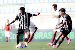 Galinho empata na estreia da Copa do Brasil Sub-15