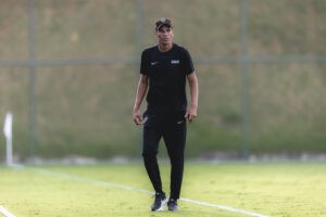 Galinho recebe América pelo Estadual