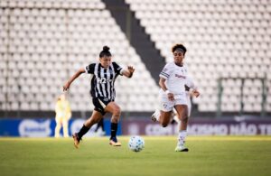 Vingadoras lutam mas sofrem empate nos  acréscimos