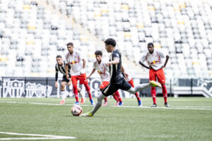 Atlético e Red Bull Bragantino empatam pelo Brasileiro Sub17