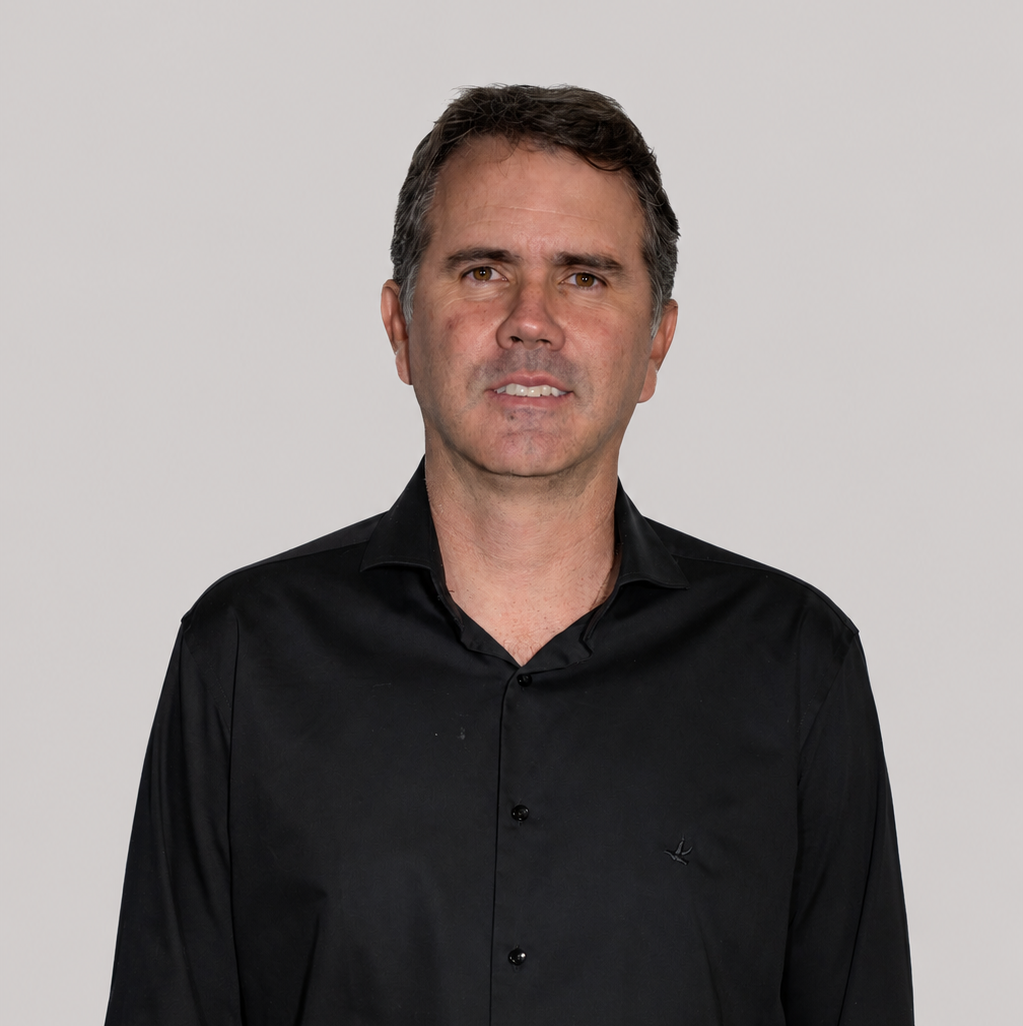 Foto do Diretor de Futebol de Base Luiz Carlos Azevedo