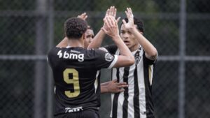 Sub-15 e Sub-17 vencem o Coimbra pelo Estadual