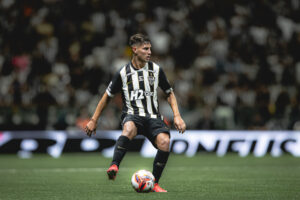 Das raízes ao protagonismo: Natanael se firma como peça importante do Galo