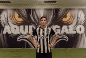 Galo acerta contratação do atacante Thiago Borbas