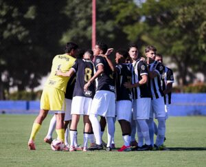Crias do Galo empatam com o Fortaleza fora de casa