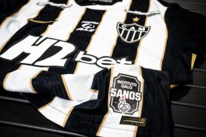 Galo utilizará patch especial em homenagem aos 5 anos do Instituto Galo