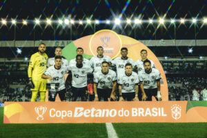 Noite de classificação e boas marcas para o Galo