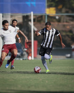 Atlético empata com Fluminense