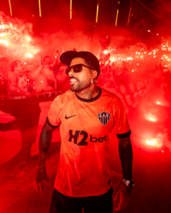 Galo e Nike revelam uniforme 3 inspirado na Rua de Fogo