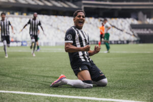 Atlético vence o Juventude e avança às quartas do Brasileiro Sub-17