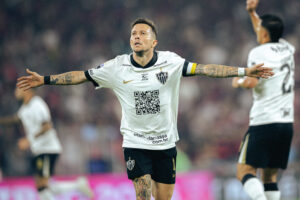 QR Code na camisa eleva em 351% as vendas do Manto da Massa