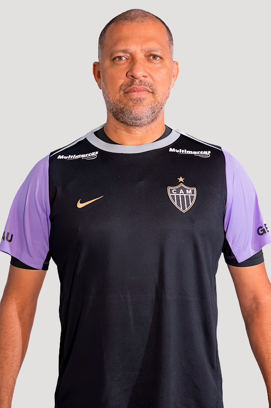 Foto do Roupeiro Luciano Caxeado