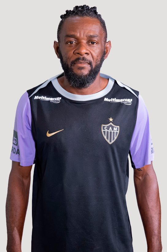 Foto do Auxiliar de campo Ronald Rogério